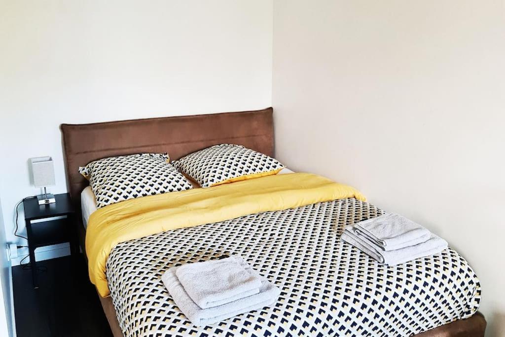 Le Jules Val - Studio Cosy En Residence + Parking + Wi-Fi Evry-Gregy-sur-Yerre Kültér fotó